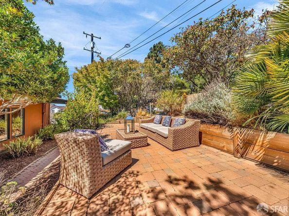 520 Coventry Road, Kensington CA 94707
