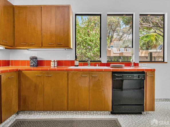 520 Coventry Road, Kensington CA 94707
