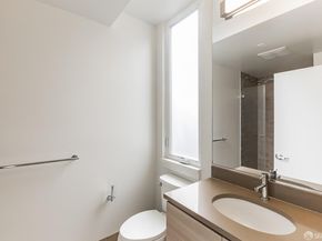 570 Innes Avenue 304, San Francisco CA 94124