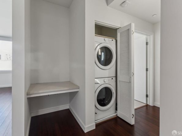 570 Innes Avenue 304, San Francisco CA 94124