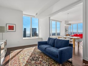 301 Mission Street 52D, San Francisco CA 94105