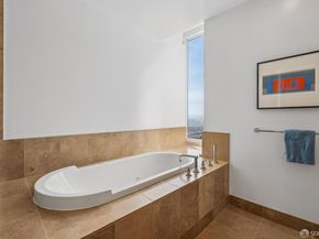 301 Mission Street 52D, San Francisco CA 94105