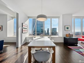 301 Mission Street 52D, San Francisco CA 94105