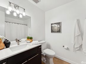 1510 Park Avenue B, Emeryville CA 94608