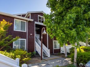 76 Marina Lakes Drive, Richmond CA 94804
