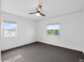 8125 Earl Street, Oakland CA 94605