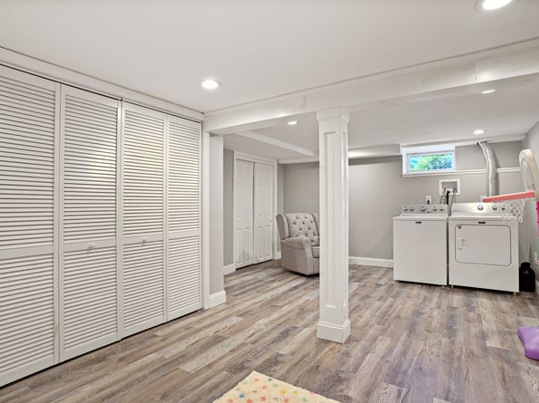 217 Macon Drive, Bridgeport CT 06606