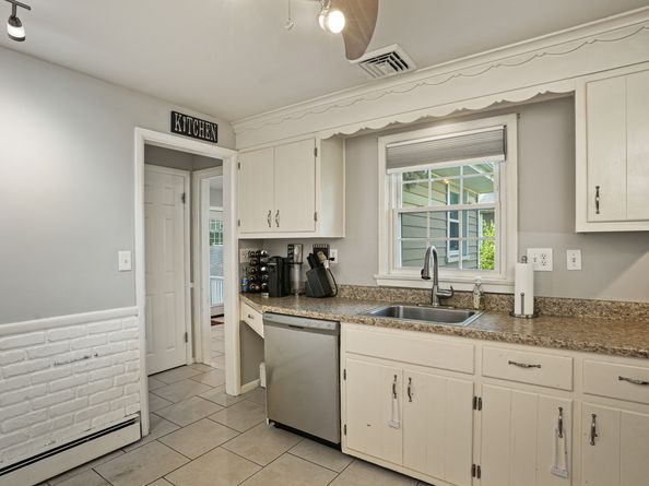 217 Macon Drive, Bridgeport CT 06606