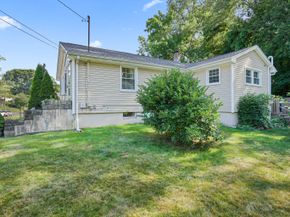217 Macon Drive, Bridgeport CT 06606