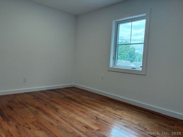 8 Algonkin Road A, Shelton CT 06484