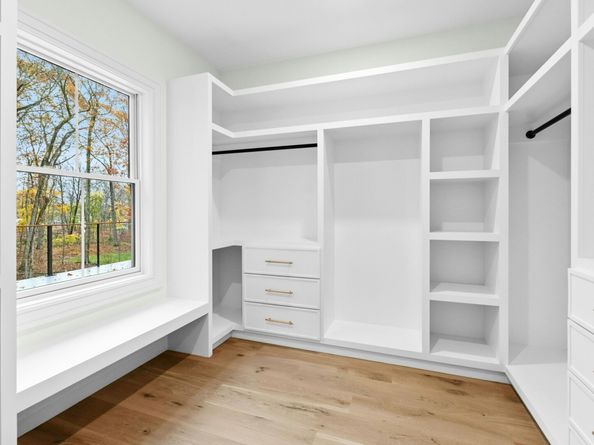 20 Marianne Road, Darien CT 06820