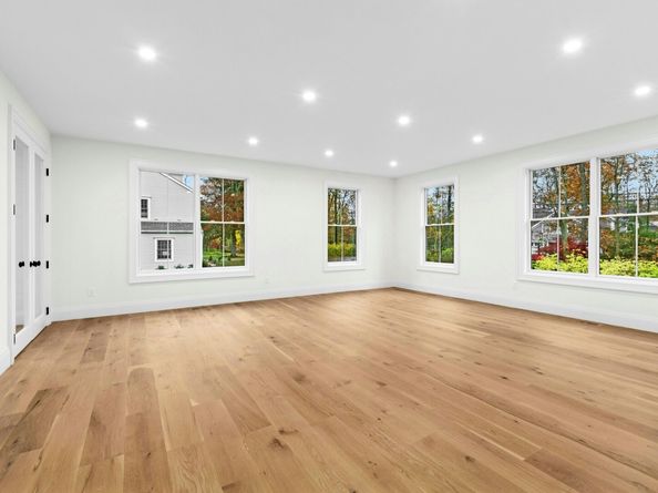 20 Marianne Road, Darien CT 06820