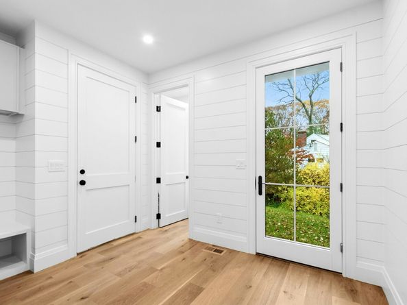 20 Marianne Road, Darien CT 06820