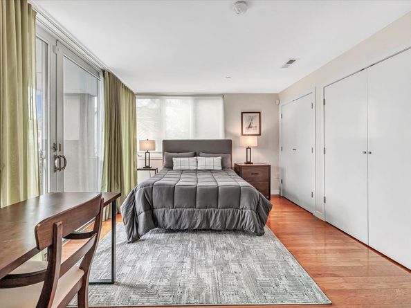 26 Cove Avenue APT 2D, Norwalk CT 06855