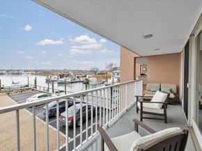 26 Cove Avenue APT 2D, Norwalk CT 06855