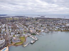 26 Cove Avenue APT 2D, Norwalk CT 06855