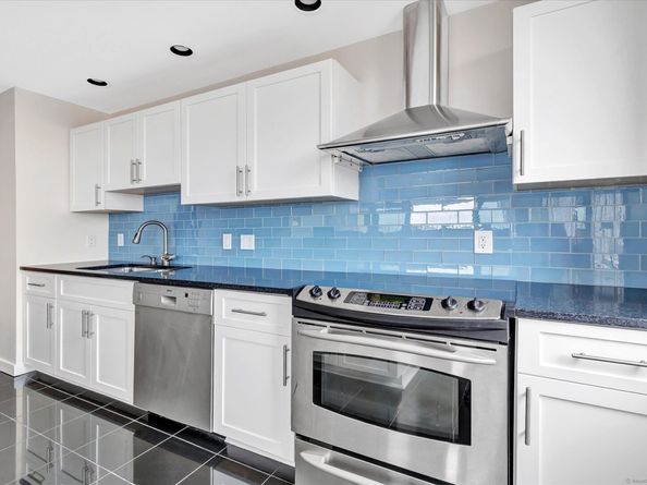 26 Cove Avenue APT 2D, Norwalk CT 06855