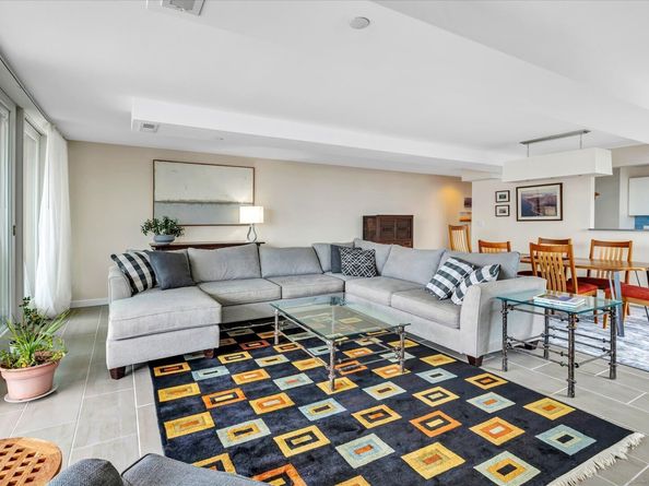 26 Cove Avenue APT 2D, Norwalk CT 06855