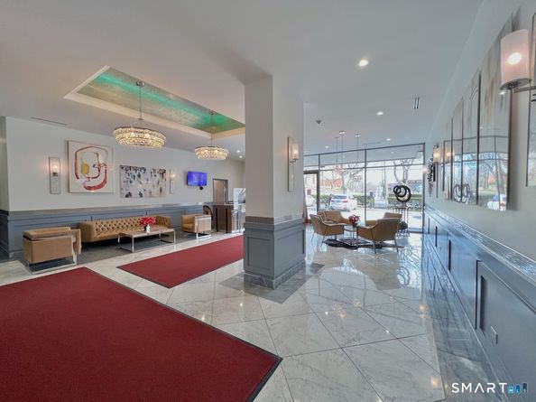 44 Strawberry Hill Avenue 11E, Stamford CT 06902