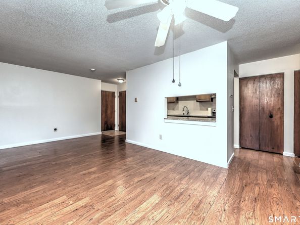 20 Leslie Road B, Bridgeport CT 06606