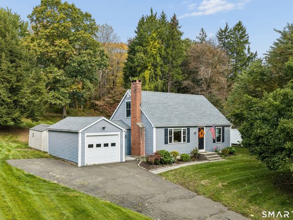 176 Walnut Hill Road, Bethel CT 06801
