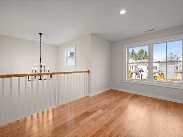 6 Fieldstone Court, Bethel CT 06801