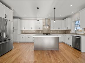 6 Fieldstone Court, Bethel CT 06801