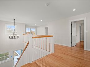 6 Fieldstone Court, Bethel CT 06801