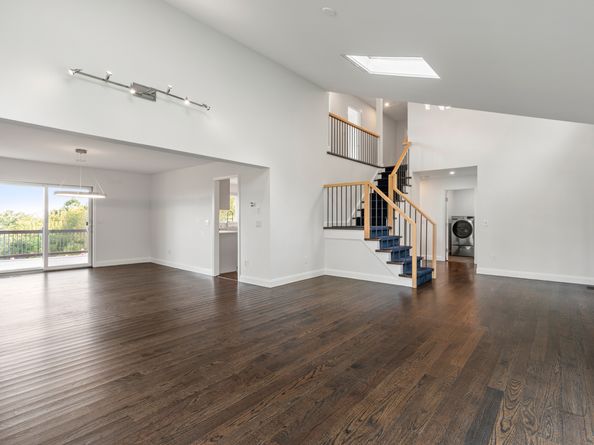 11 Hillcrest Drive, New Fairfield CT 06812