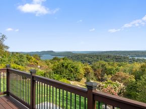 11 Hillcrest Drive, New Fairfield CT 06812