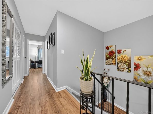 225 Edgemoor Road APT H, Bridgeport CT 06606