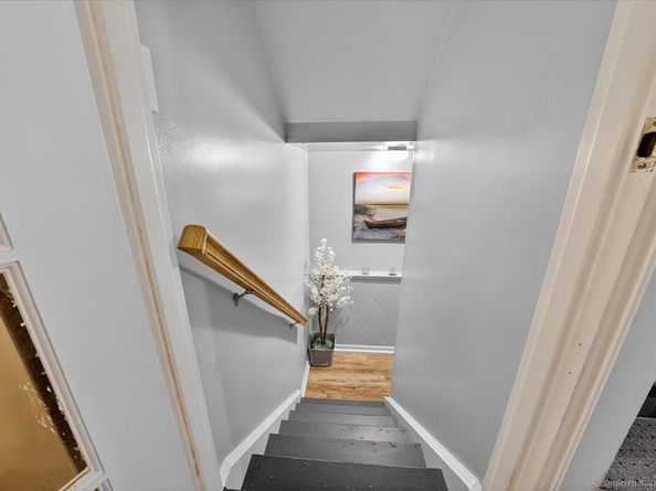 225 Edgemoor Road APT H, Bridgeport CT 06606