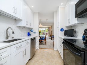105 Harbor Drive APT 106, Stamford CT 06902