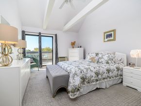 105 Harbor Drive APT 106, Stamford CT 06902