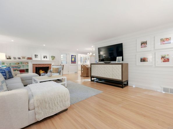 111 & 115 Old Easton Turnpike, Weston CT 06883