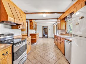 65 Cloverdale Avenue, Shelton CT 06484