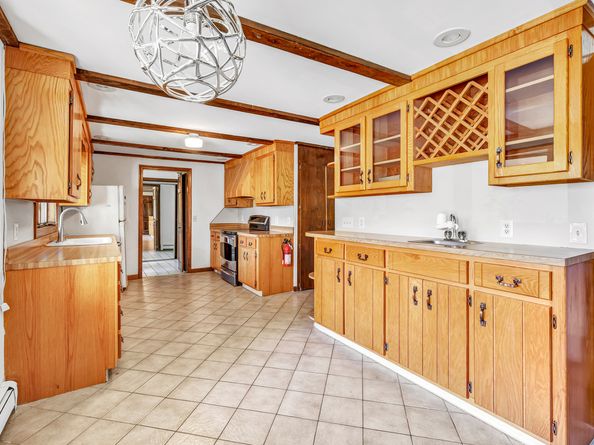 65 Cloverdale Avenue, Shelton CT 06484