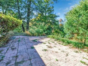 65 Cloverdale Avenue, Shelton CT 06484