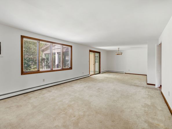 65 Cloverdale Avenue, Shelton CT 06484