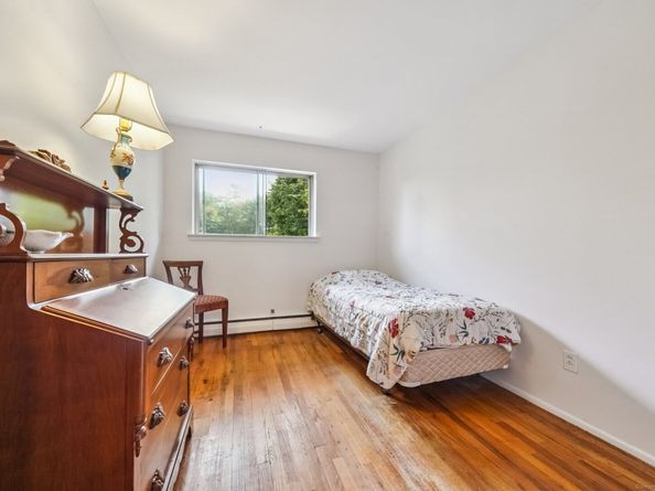 35 Mohawk Drive, Norwalk CT 06851