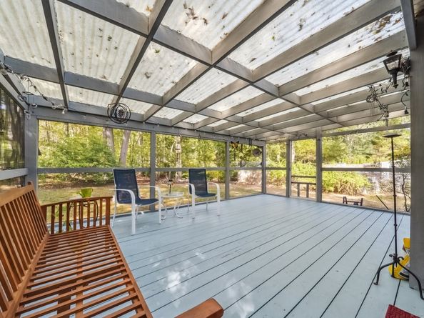 35 Mohawk Drive, Norwalk CT 06851