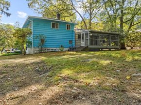 35 Mohawk Drive, Norwalk CT 06851