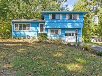 35 Mohawk Drive