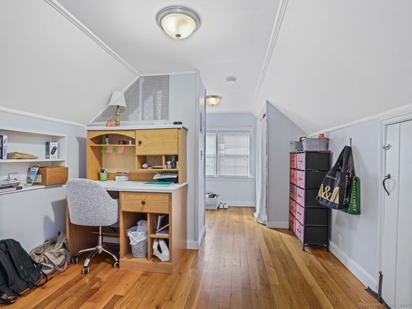 375 Ruth Street, Bridgeport CT 06606