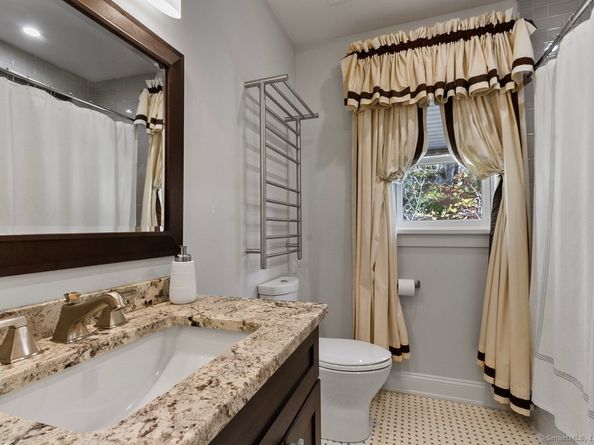 218 N Taylor Avenue, Norwalk CT 06854