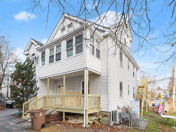 21 Holcomb Avenue, Stamford CT 06906