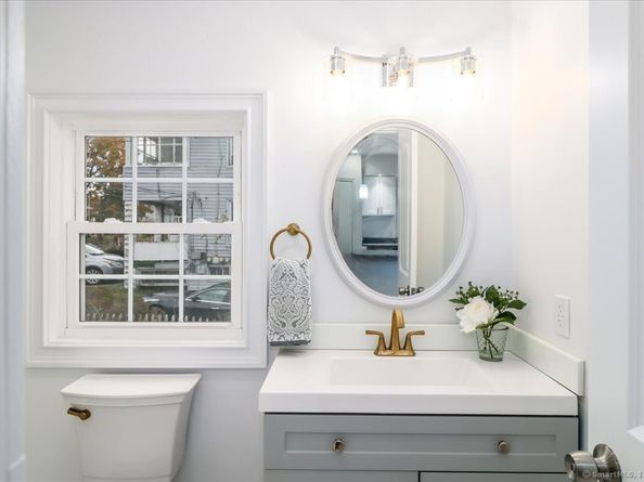 62 Davis Street, Danbury CT 06810