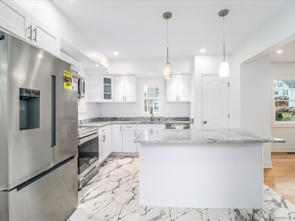 62 Davis Street, Danbury CT 06810