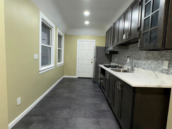 1922 Boston Avenue, Bridgeport CT 06610