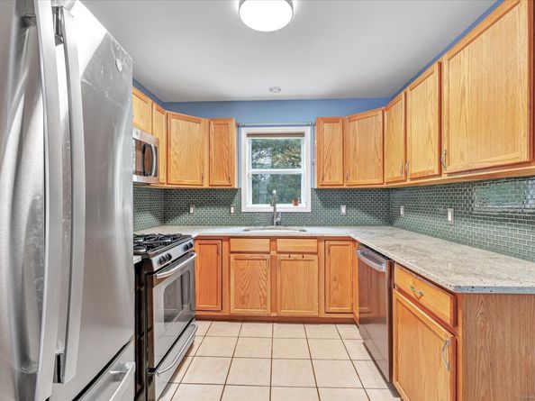 5 Rockland Road APT A8, Norwalk CT 06854